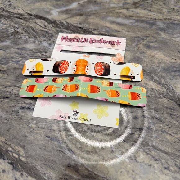 Pack of 2 Magnetic Bookmarks Wedding Souvenir Birthday Giveaways Sublimation Mag - Picture 2 of 2